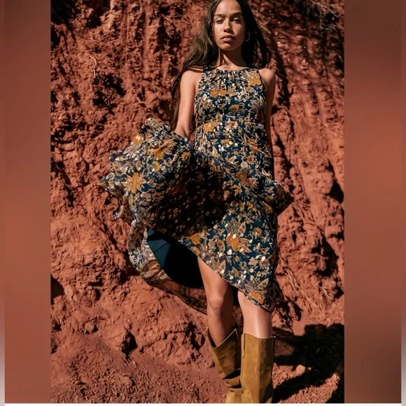 Sézane Titania Silk Maxi Dress Navy Gold Floral Open Back Size FR 34 / US 2 - Picture 13 of 13